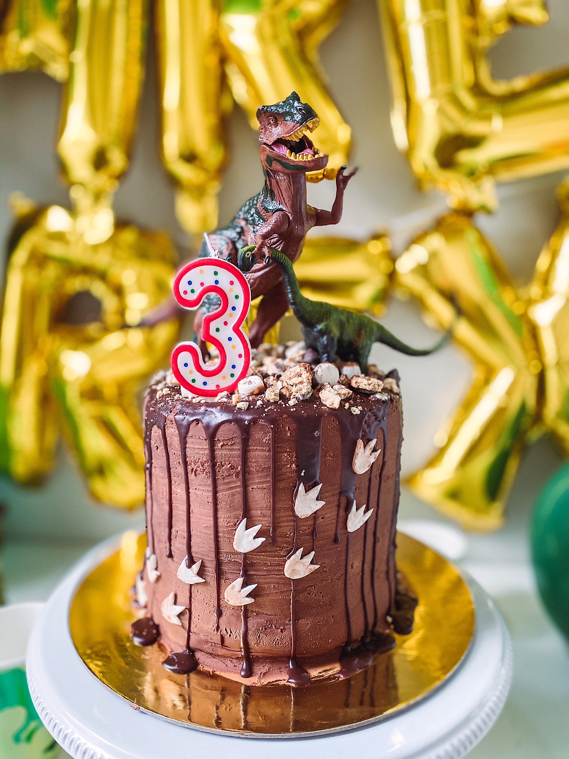 Three-Rex Birthday Party Cake